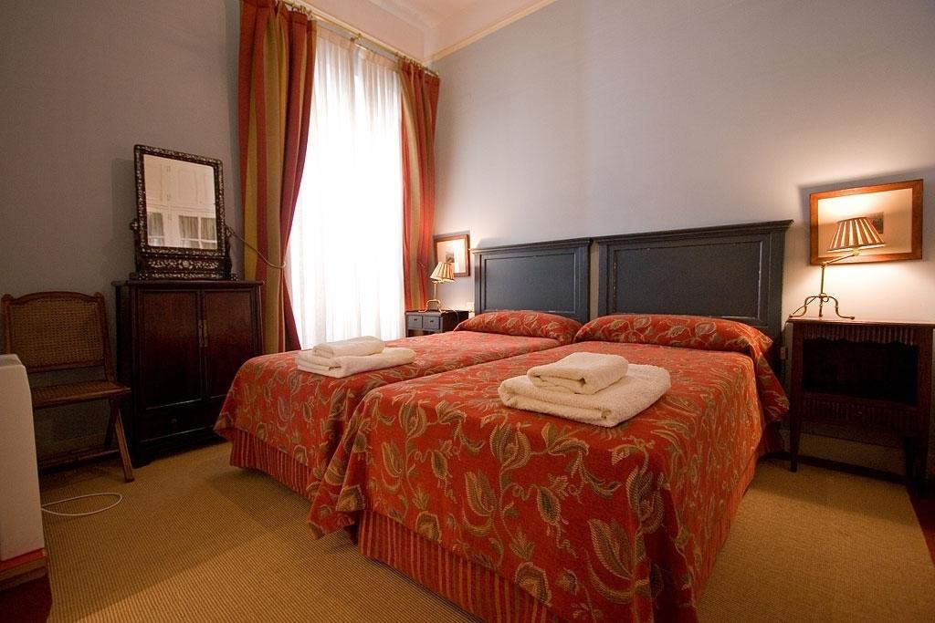 River House Sevilla Habitación foto