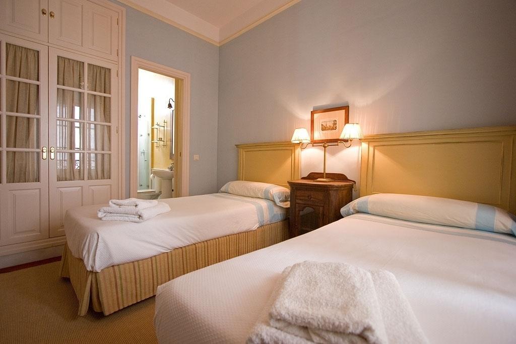 River House Sevilla Habitación foto